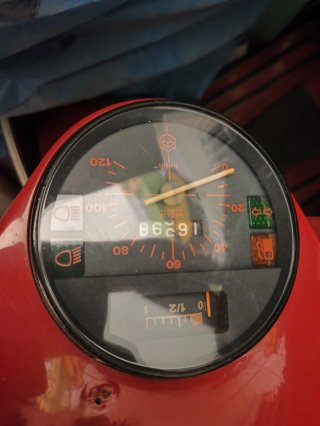 Vespa Iris 200 Roja
