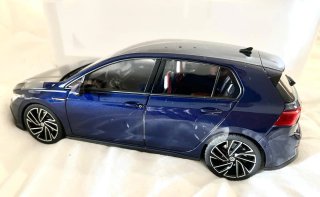Volkswagen Golf GTI mk8 Azul 1:18
