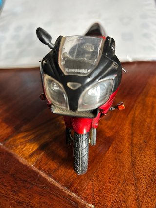 Maqueta Kawasaki Ninja ZX-9R