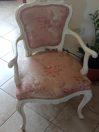 Sedia vintage anni 80 rosa e bianca