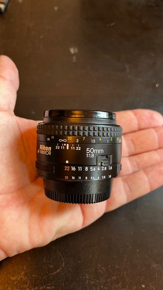 Nikon 50mm f/1.8D AF Nikkor – Súper nítido + bokeh