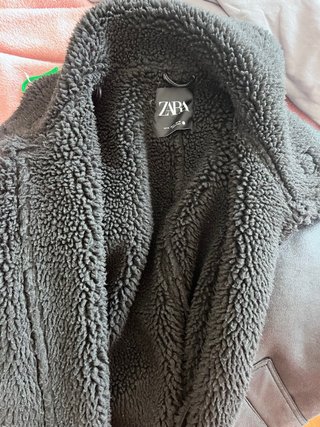 Chaqueta Zara Negra Borreguito