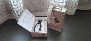 Fitbit Charge 5