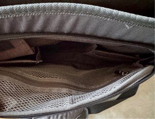 Maletín Samsonite Gris