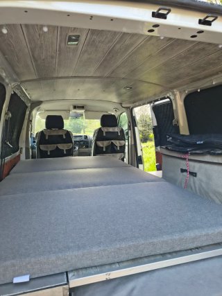 Volkswagen Transporter T5 2015