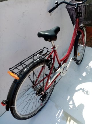 Bicicleta de paseo 26 mujer con cesta