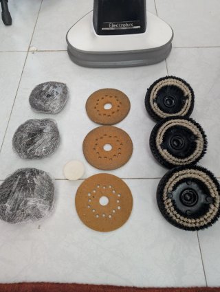 Pulidora abrillantadora de suelo Electrolux