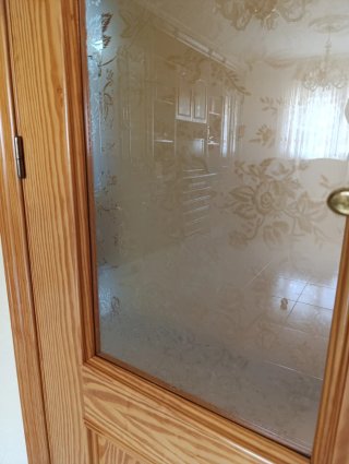 Puertas dobles de pino con cristal