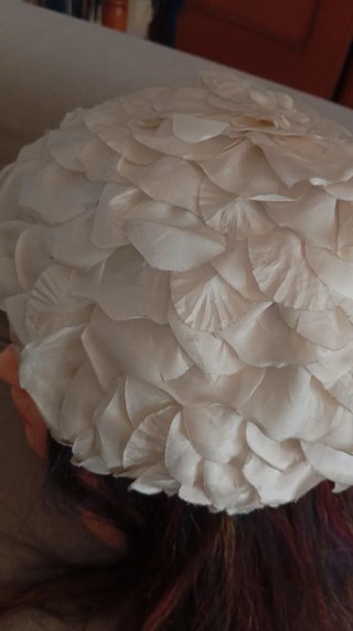 Sombrero antiguo de seda