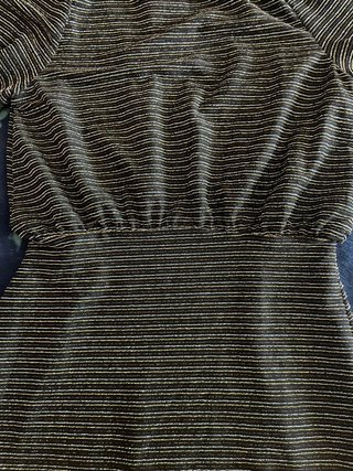 Vestido Sfera Negro Dorado Rayas