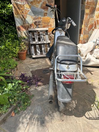 Puch Caribe Ciclomotor. lleva años sin arrancarse
