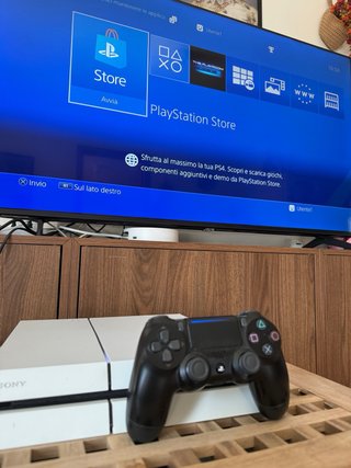 PS4 Fat 500GB Bianca + Controller Originale