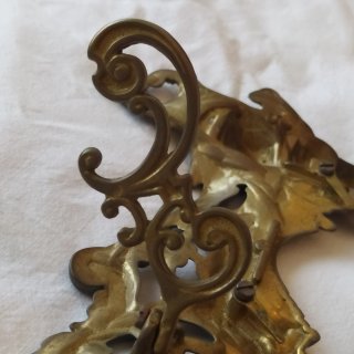 Portaretratos antiguo con pie