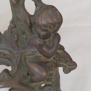 Portaretratos antiguo con pie