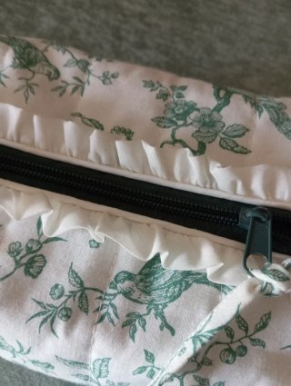 Neceser artesanal con volantes