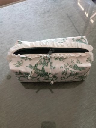 Neceser artesanal con volantes