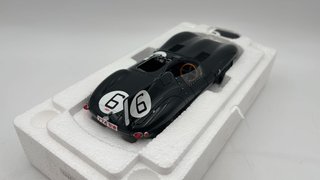 AA85586 Autoart Jaguar D-Type Winner 24h Le Mans