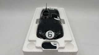 AA85586 Autoart Jaguar D-Type Winner 24h Le Mans