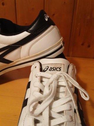 ZAPATILLAS ASICS H6Z2Y BLANCO-NEGRO T41,5.