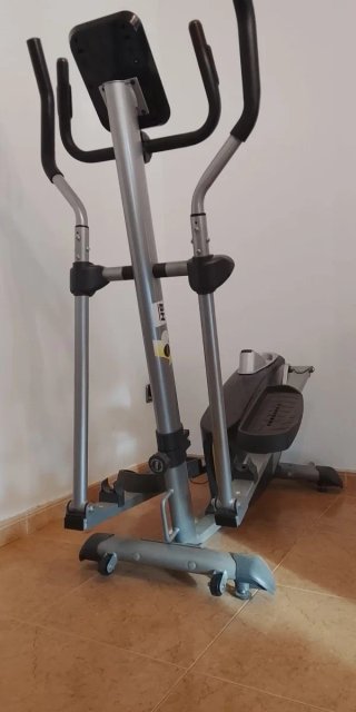 Elíptica BH Fitness