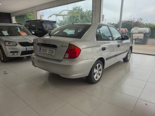 Hyundai Accent 2004