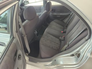 Hyundai Accent 2004