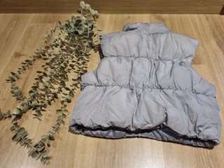 Chaleco acolchado H&M gris T. XS