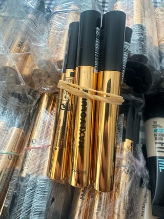 Lote 180 Piezas  Maquillaje Deliplus