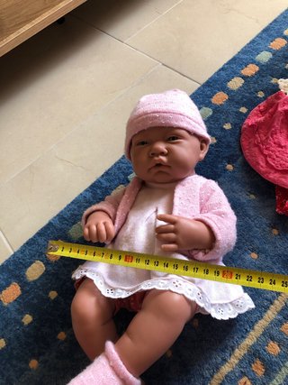 Muñeca bebé Antonio Juan con ropa
