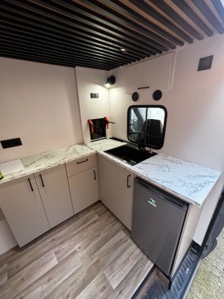 Carpintero de autocaravanas