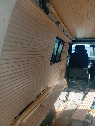 Carpintero de autocaravanas