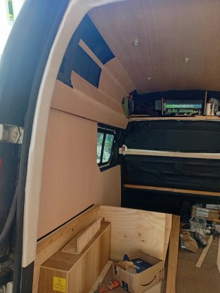 Carpintero de autocaravanas