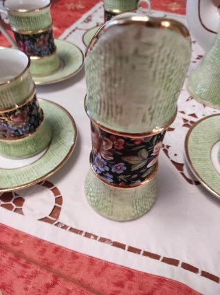 Servizio thè/caffè in ceramica floreale