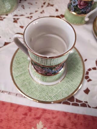 Servizio thè/caffè in ceramica floreale