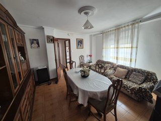 Piso tipo casa independiente con gran terraza