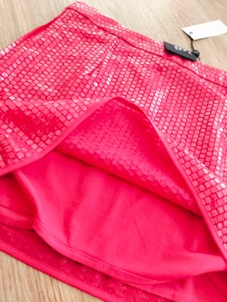 Falda rosa fiesta lentejuelas de escama. Talla L