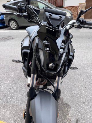 Yamaha MT-07 Negra/Gris