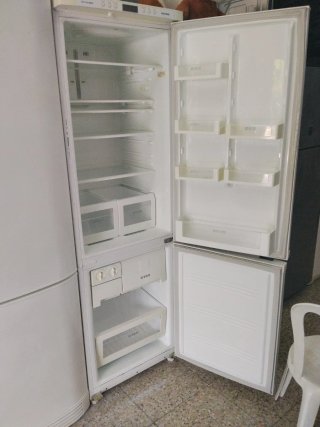 Nevera blanca