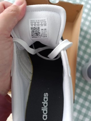 Zapatillas Adidas Barreda JR1323 Talla 45 1/3