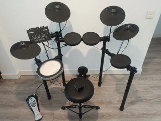 Batería Electrónica Yamaha DTX482K