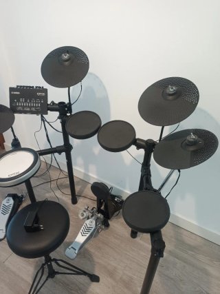 Batería Electrónica Yamaha DTX482K