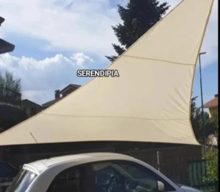 2 TOLDOS VELA DE SOMBREO TRIANGULARES.