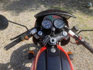 Moto Guzzi 850 Le Mans 2 Roja