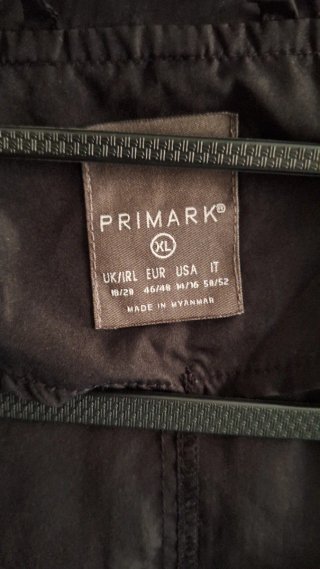 Chaqueta Negra entre tiempo larga