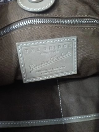 Borsa The Bridge in tessuto rigido logato a spalla