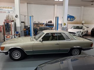 Mercedes-Benz SLC 1979