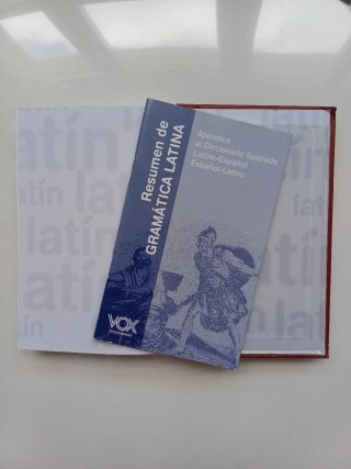 Diccionario Ilustrado Latín. Latino-Español/ Es...
