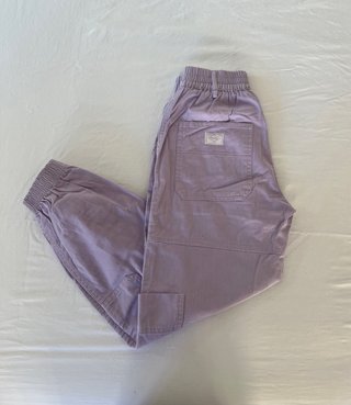 Pantalón cargo lila