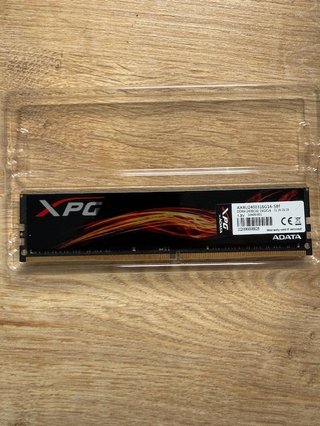 Memoria RAM ADATA XPG 16GB DDR4-2400