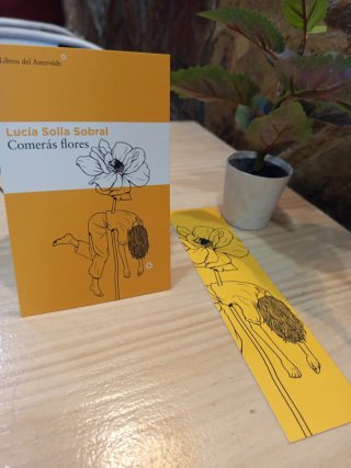Postal y marcapáginas Comerás flores (no libro)